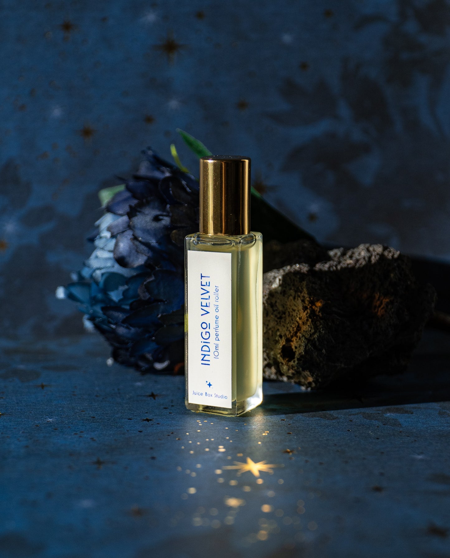 Indigo Velvet Scented Oil Roller 10ml