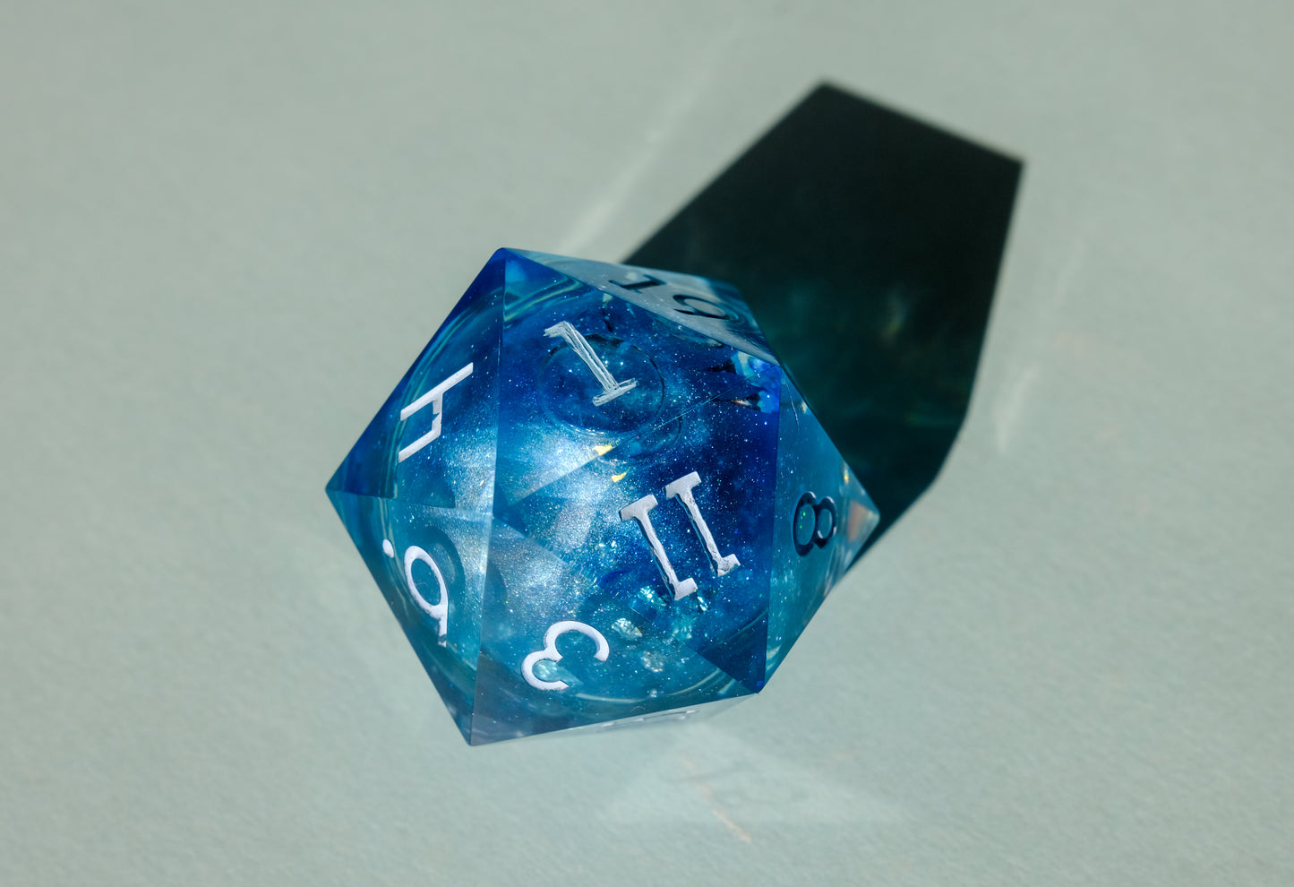 Marmoris Liquid Core Mega D20