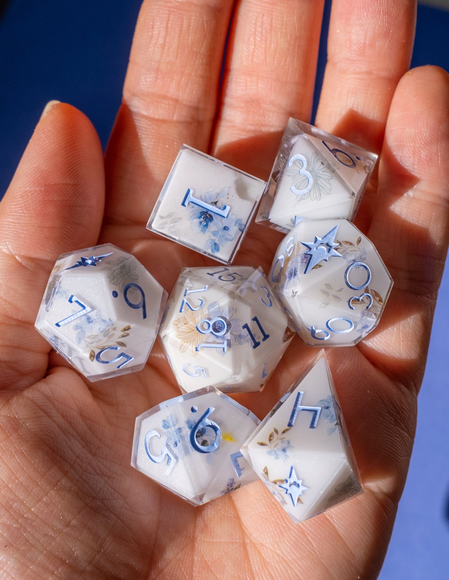 Heavenly Blooms Polyhedral Dice Set A- Grade