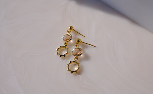 Hilda Stud Earrings