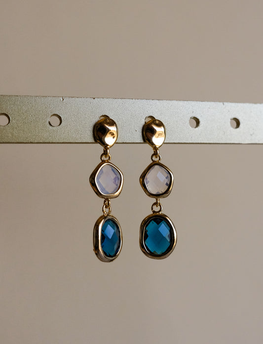 Ona Stud Earrings