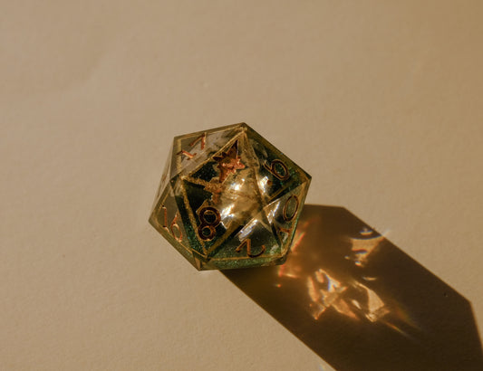 Butterfly Catcher Gold D20