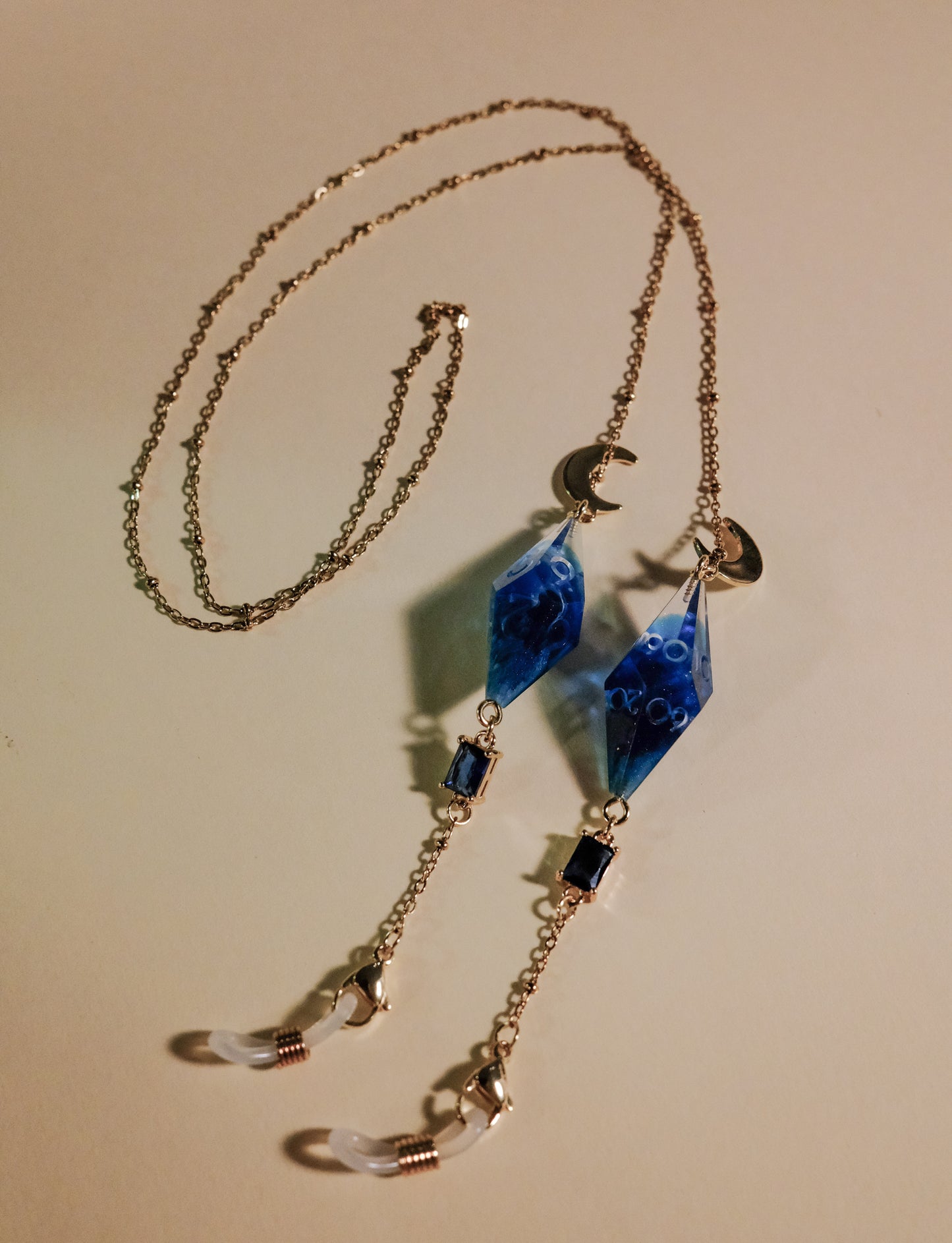 Moon Beam D10+Percent Glasses Chain
